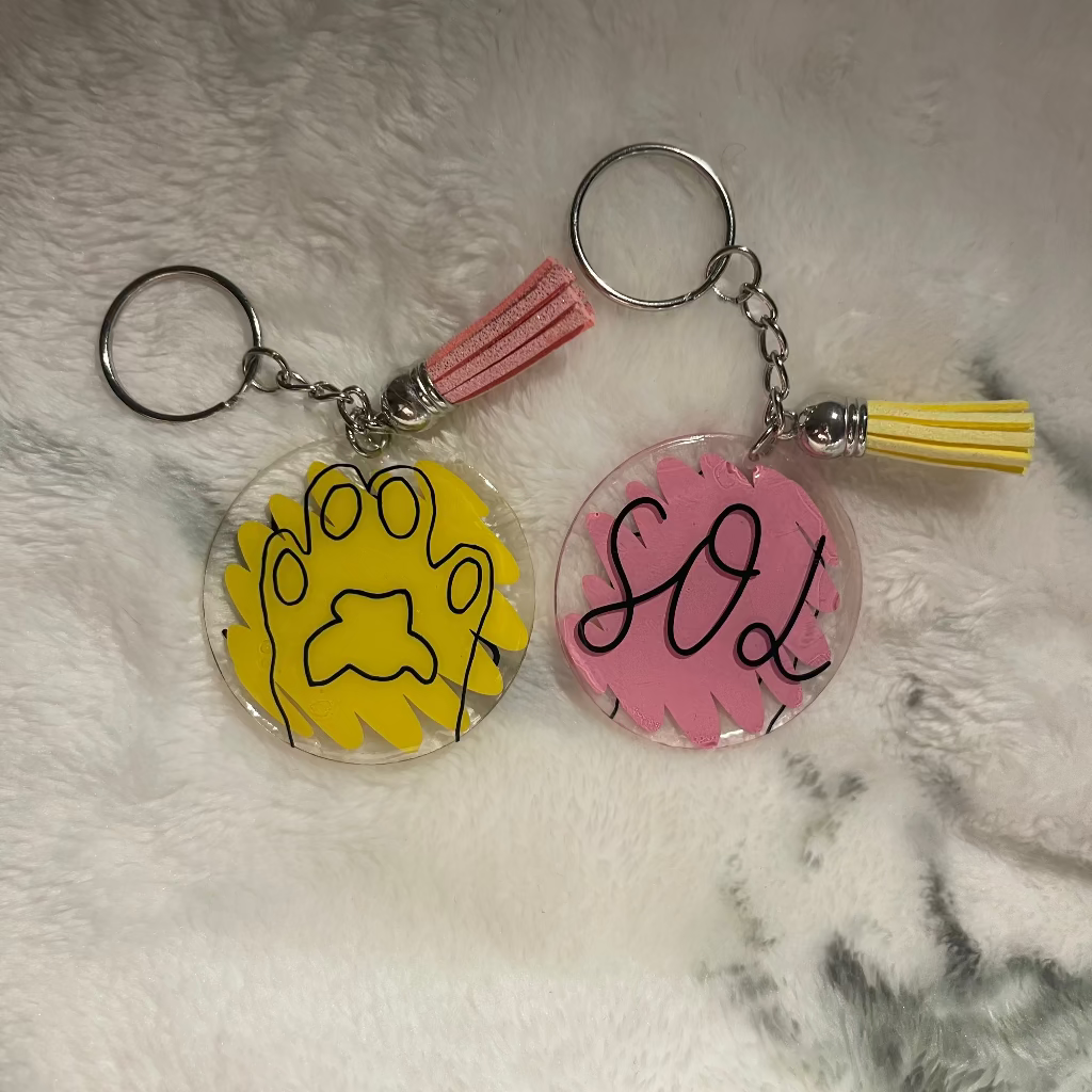 Single paw - Personalized keychain